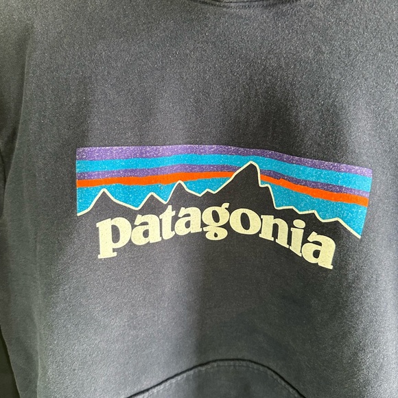 Patagonia Men's Navy Casual Uprisal Hoodie using Organic Recycled Material - Picture 2 of 5